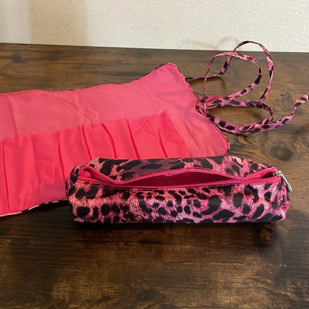 NEW Pink Zebra‎ Print Cosmetic Brush Holder and Bag!